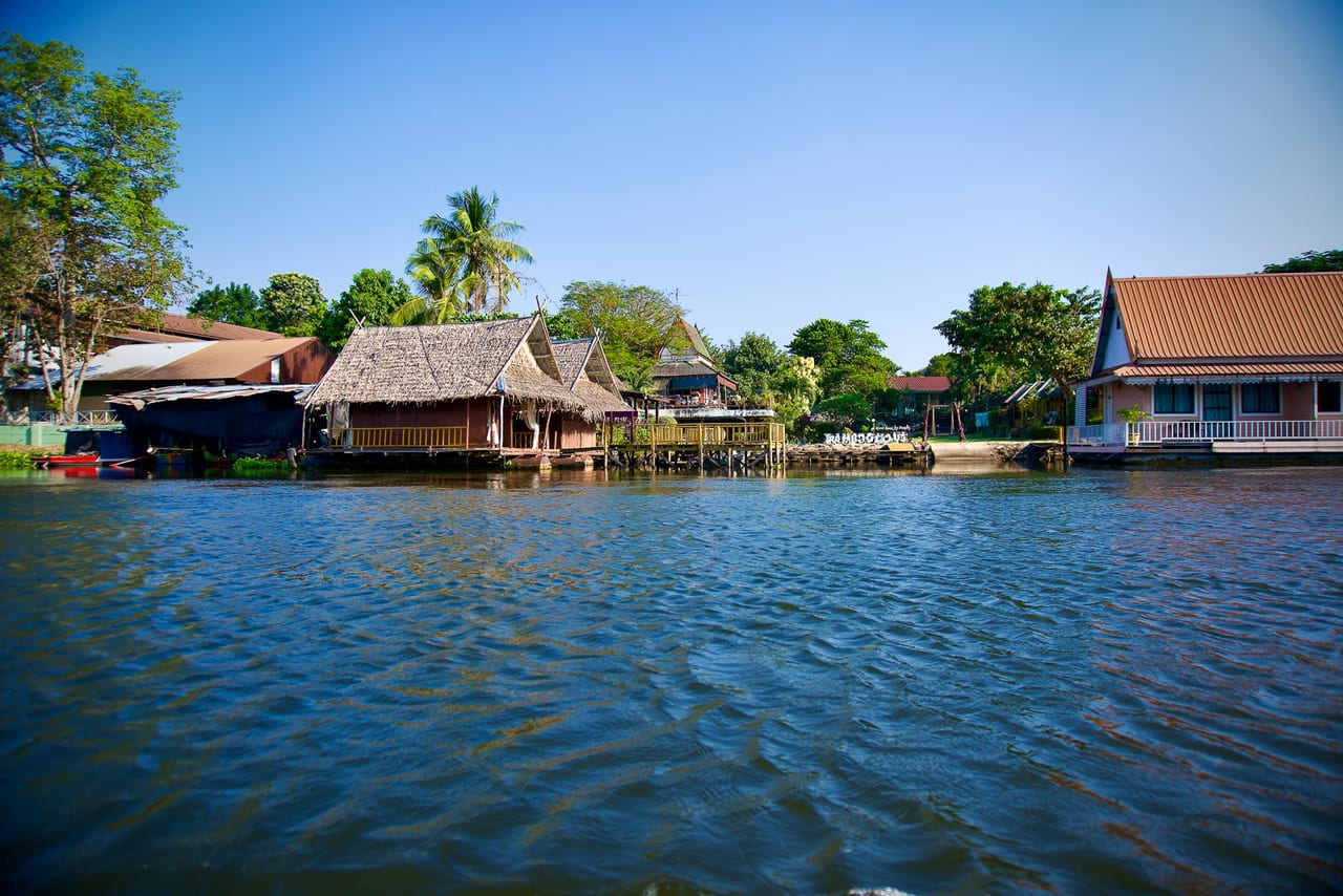 Mueang Kan 37