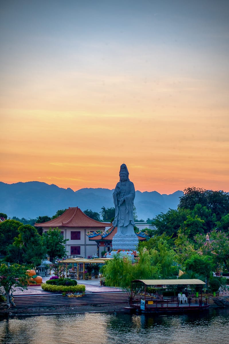 Wat Mettatham Phothiyan 24